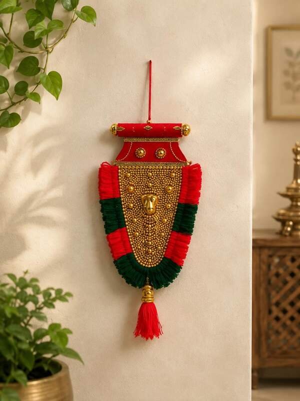 Red & Gold Devotional Wall Hanging